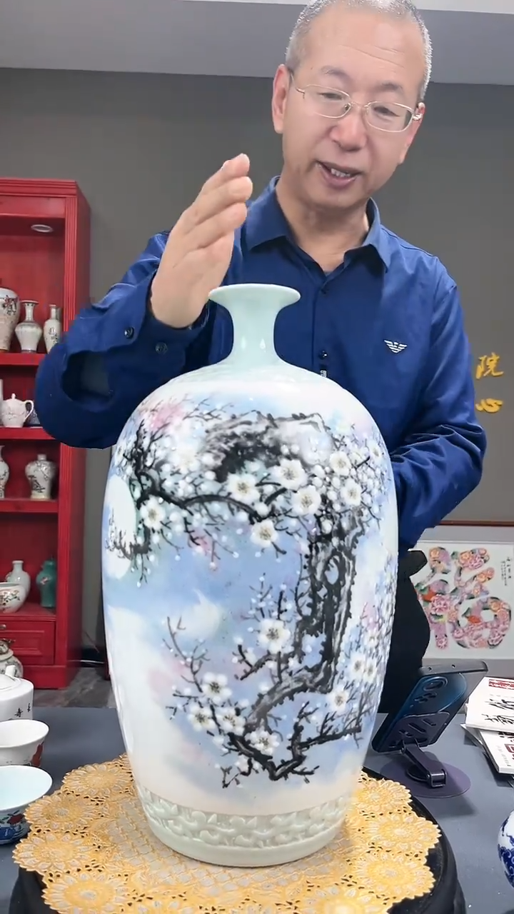 【闪购商品】官窑瓷画院696官窑瓷画院梅花赏瓶