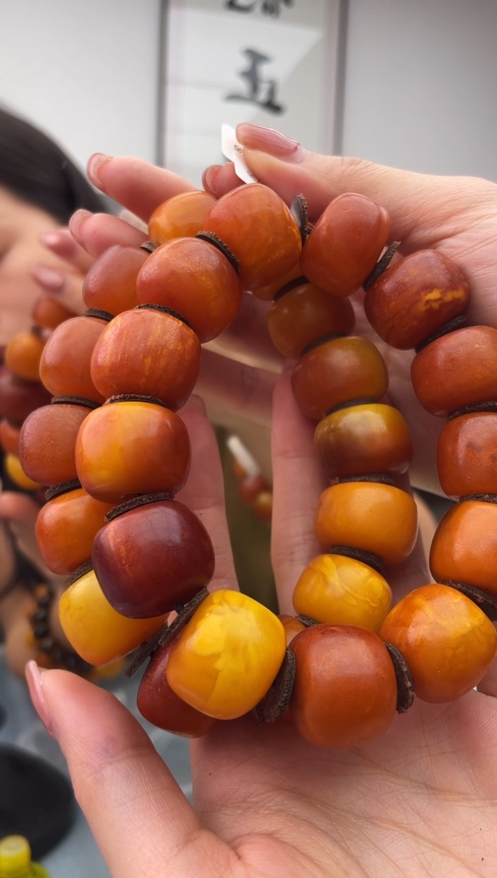 未镶嵌蜜蜡珠宝奇石070 19微瑕假一罚十多样性发其一