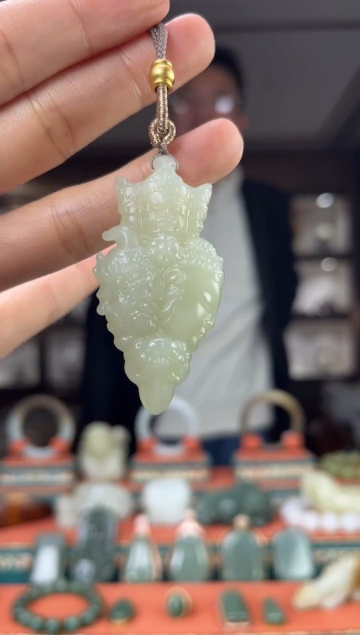 【闪购商品】和田玉颈饰未镶嵌佩佩