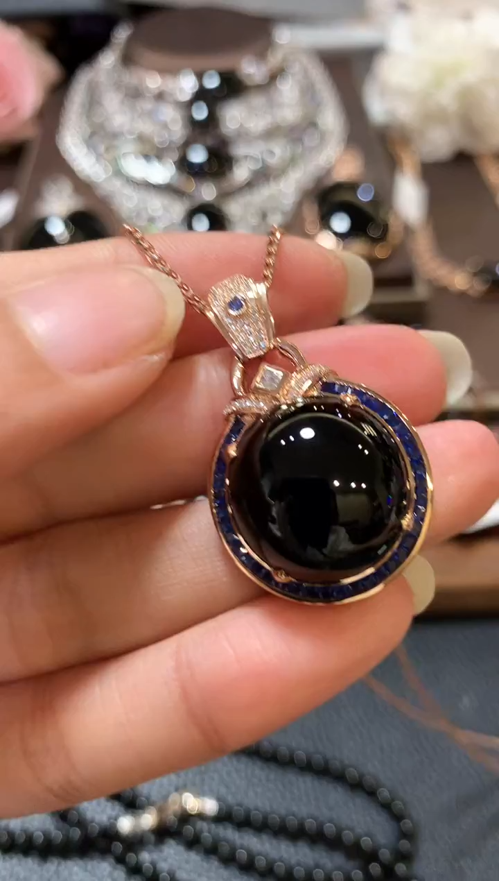 吊坠(不含链)18K金镶嵌翡翠m90