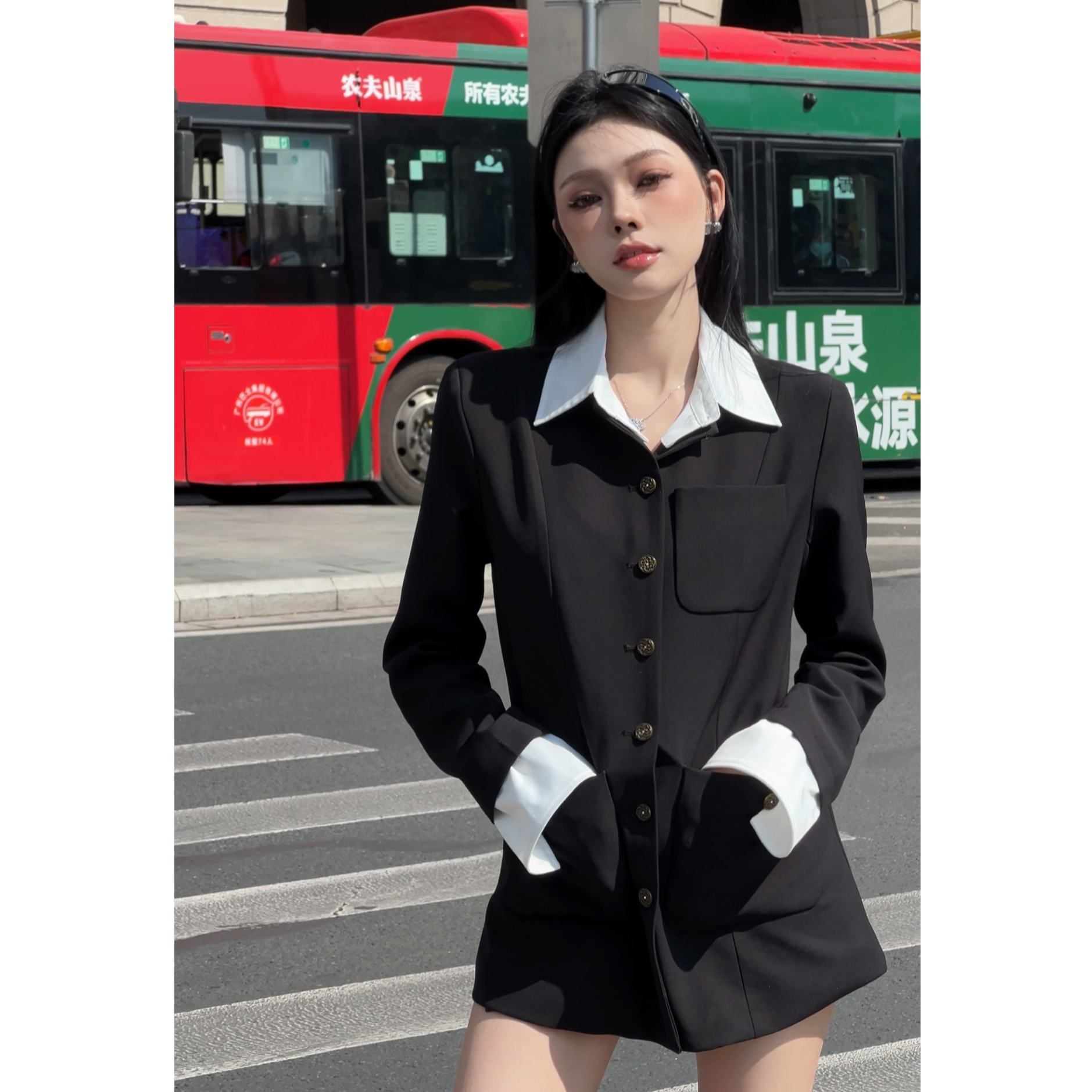春季设计感假两件可拆卸领通勤西装外套高级感上衣女显瘦短裤套装