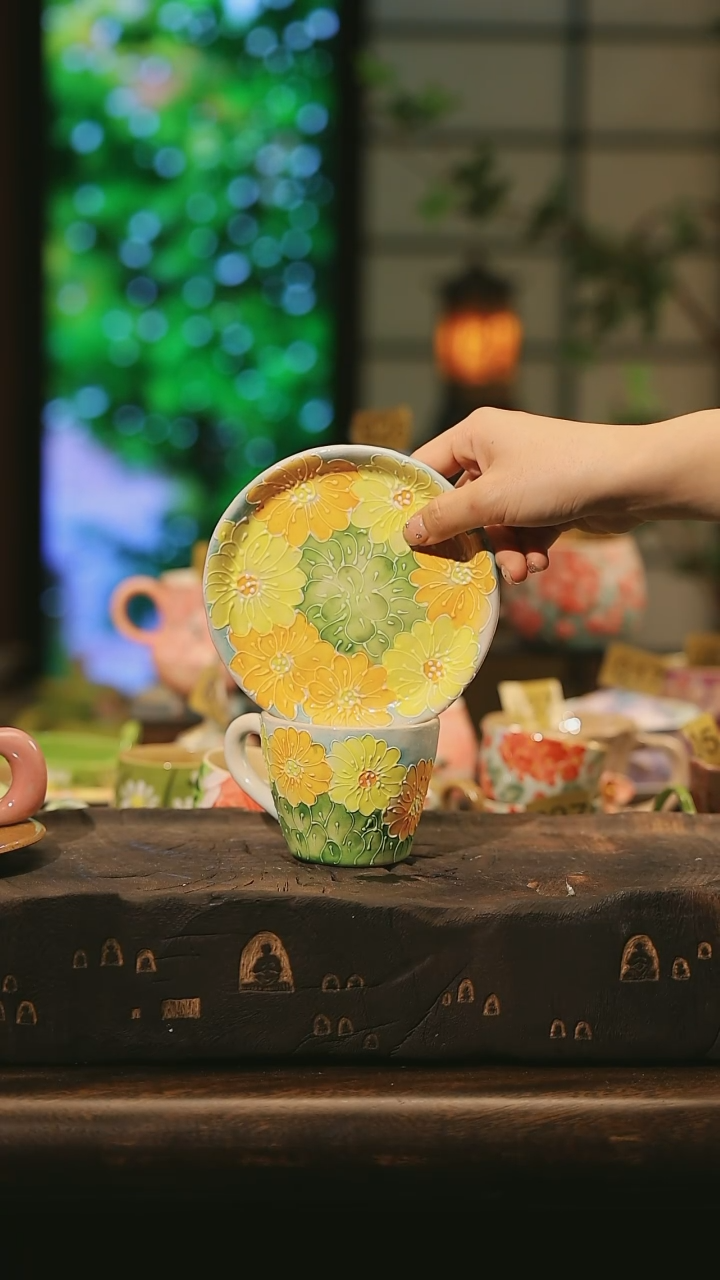 陶瓷景德镇高温釉下彩绘设计师款式