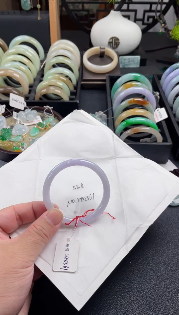 【闪购商品】翡翠手镯未镶嵌55.8圆条 有纹