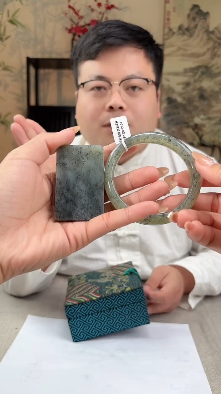 【闪购商品】定制和田玉多样性发货拍一发一