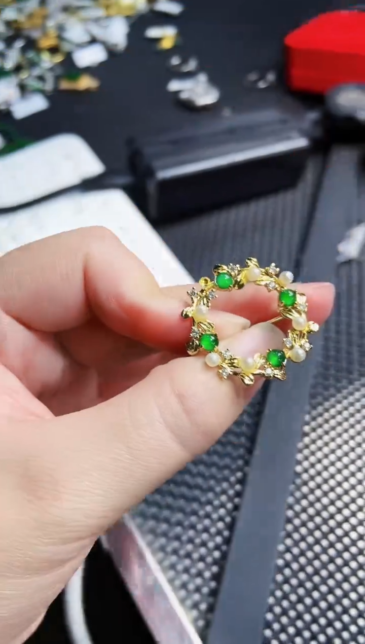 【闪购商品】翡翠吊坠(不含链)未镶嵌11111111