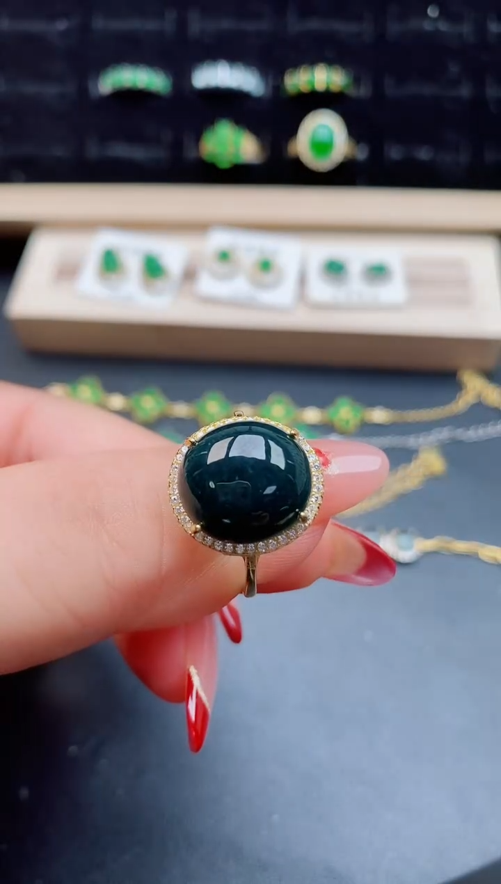 【闪购商品】翡翠戒指银S925镶嵌585050