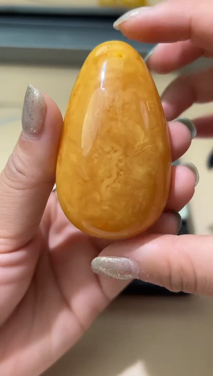 未镶嵌蜜蜡裸石蜜蜡吊坠