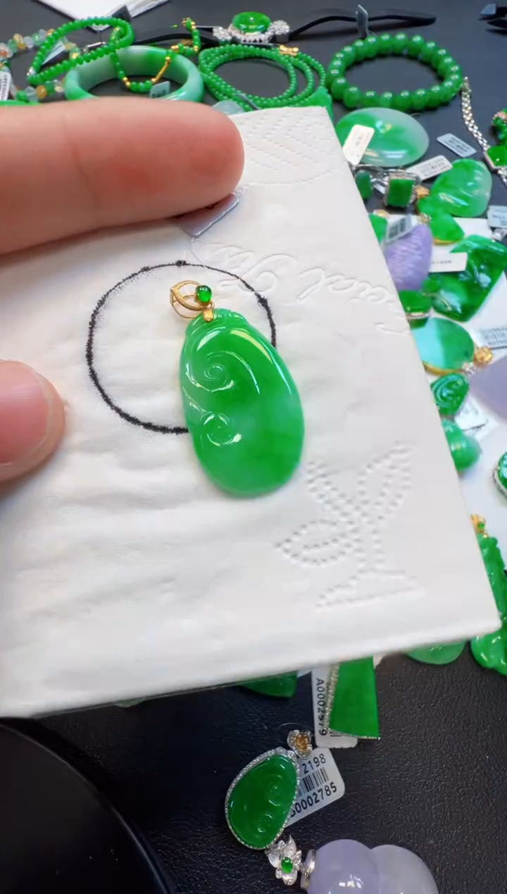 【闪购商品】定制翡翠18K金镶嵌1980元