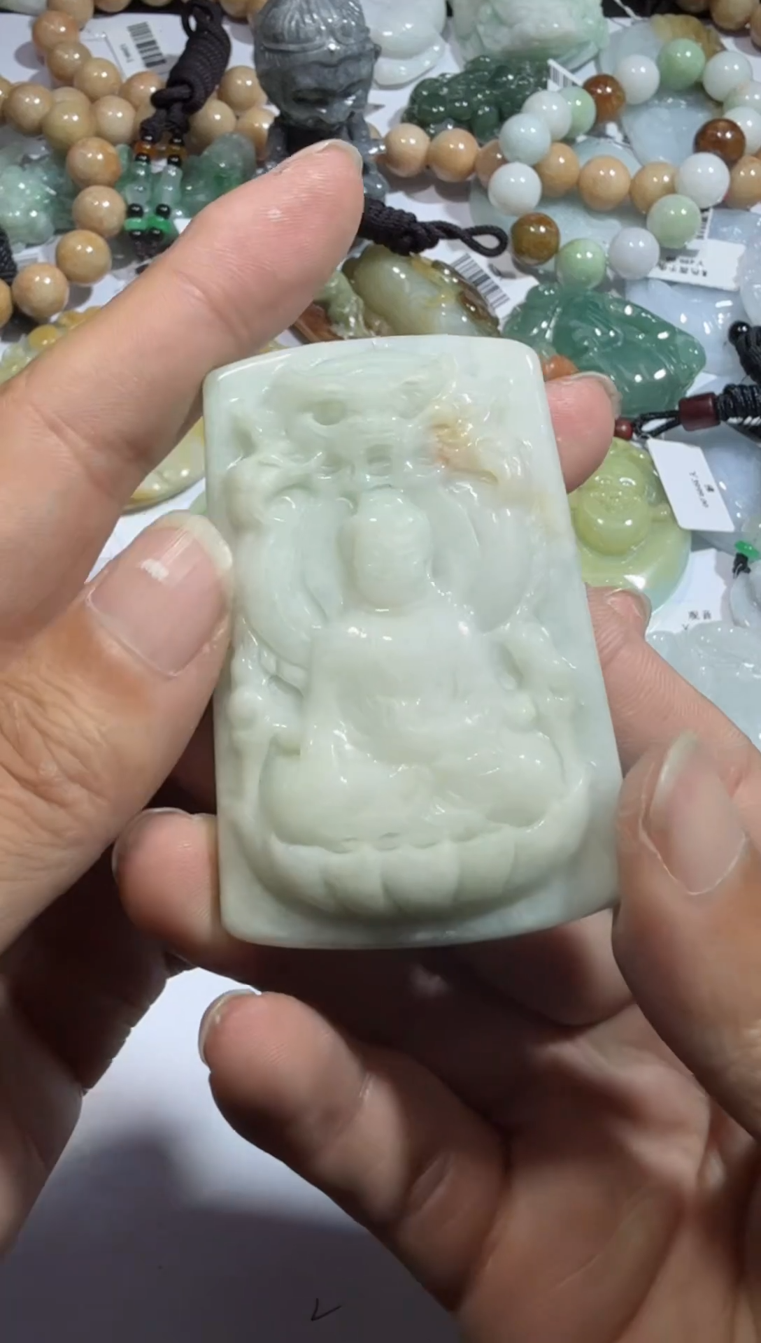 【闪购商品】翡翠颈饰未镶嵌00003479