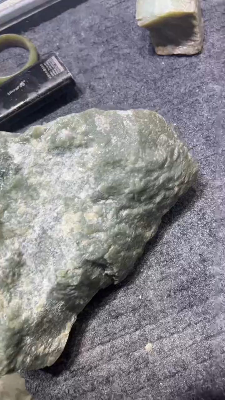 【闪购商品】和田玉且末料未镶嵌且末料