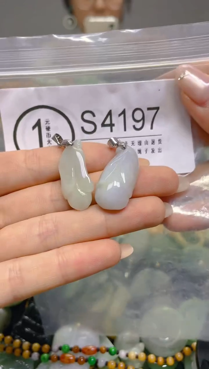 翡翠未镶嵌颈饰/S/翡翠A货,1件也是批发价