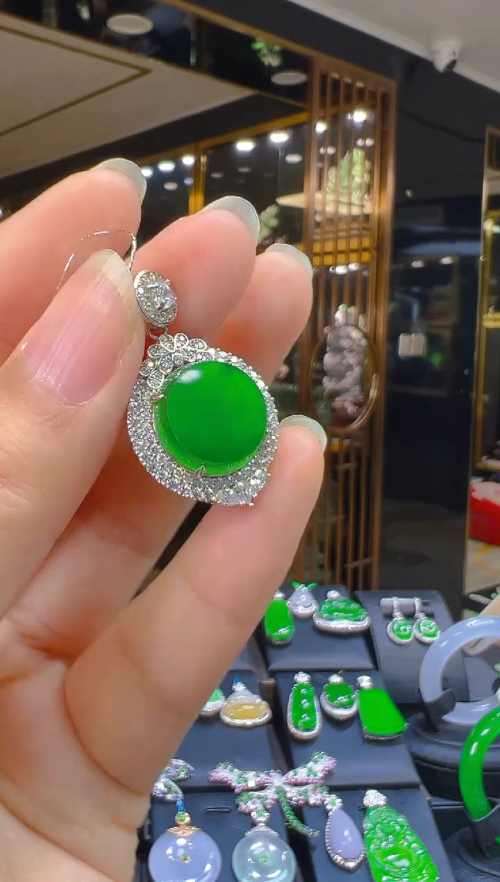 翡翠银S925镶嵌吊坠(赠链)052（多样性发其一）