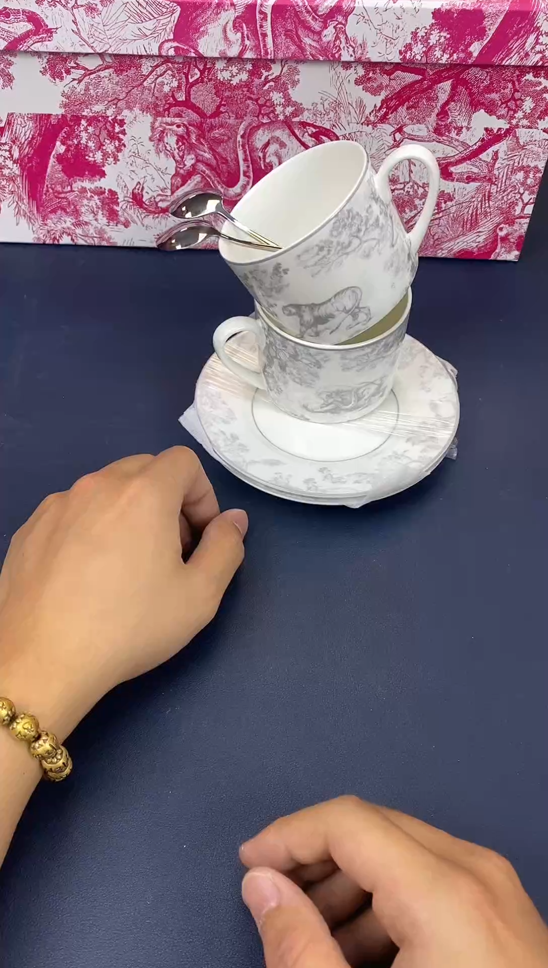 瓷片搬家换新，全部低价@@QW326