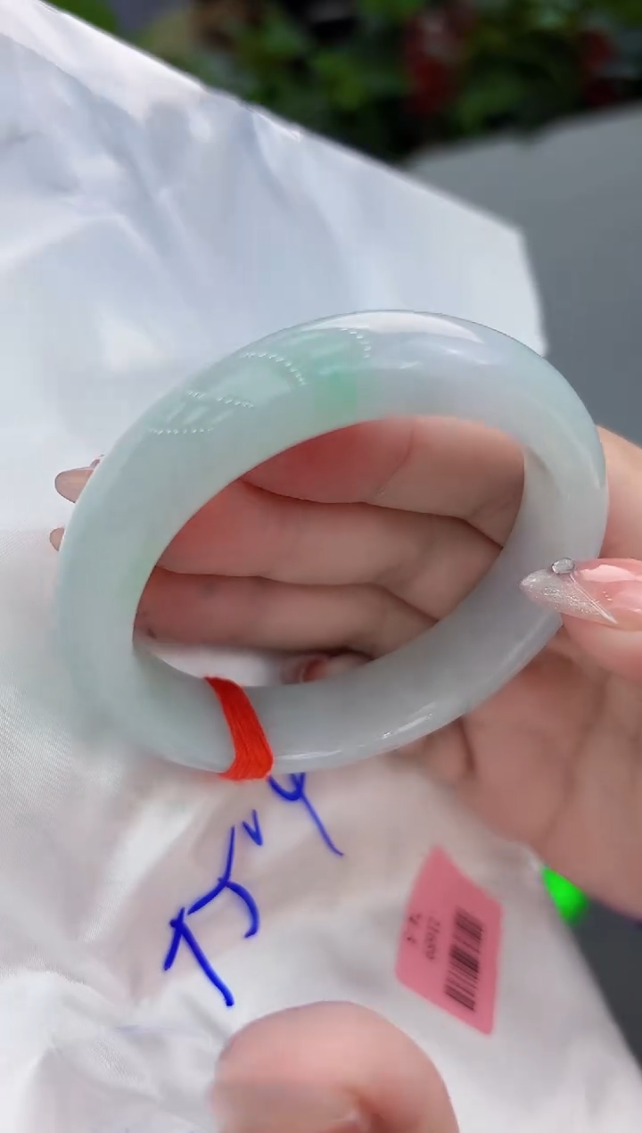 【闪购商品】翡翠手镯未镶嵌翡翠手镯