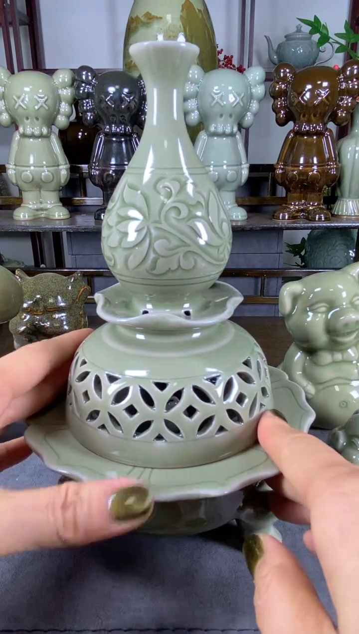 耀州窑手工宝瓶香炉微瑕福利1只