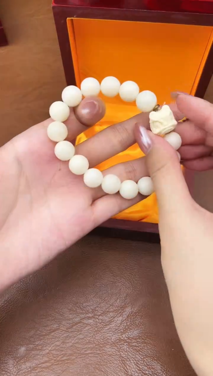 万家文玩阁白玉菩提链接@@SP141