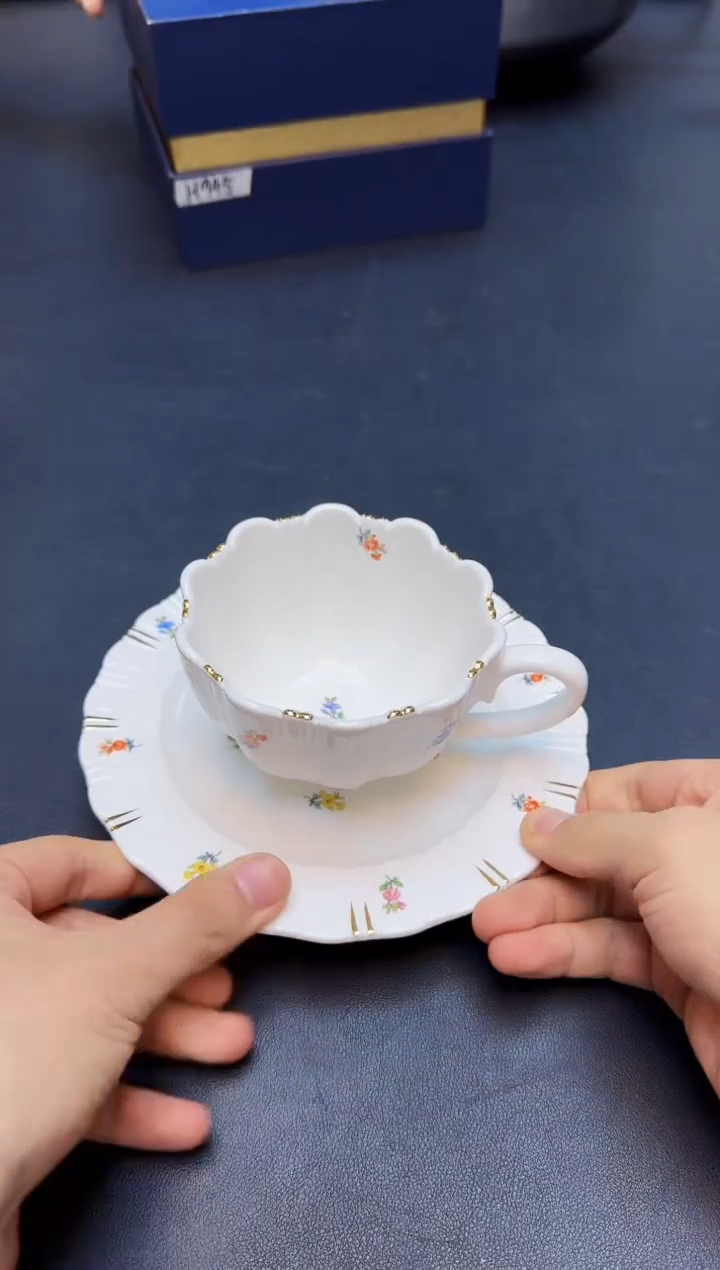 【闪购商品】瓷片全新正品一件不留@@H1726