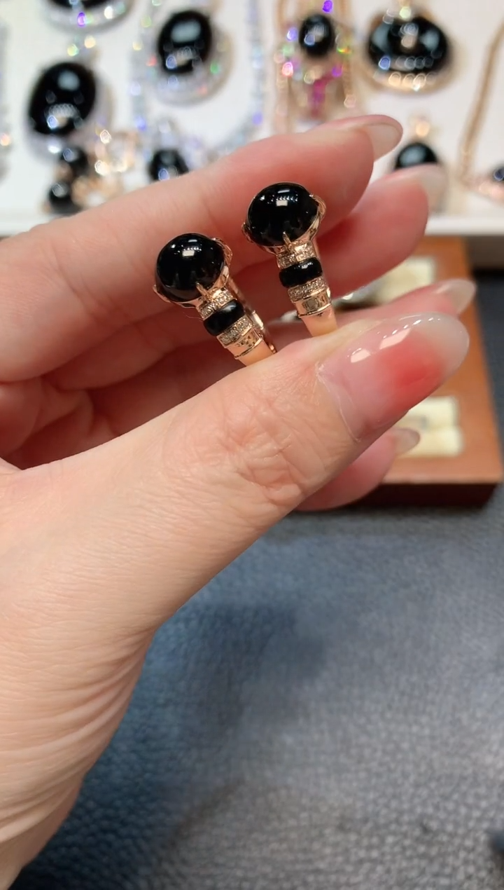 【闪购商品】翡翠戒指18K金镶嵌D57 多样性发货一件