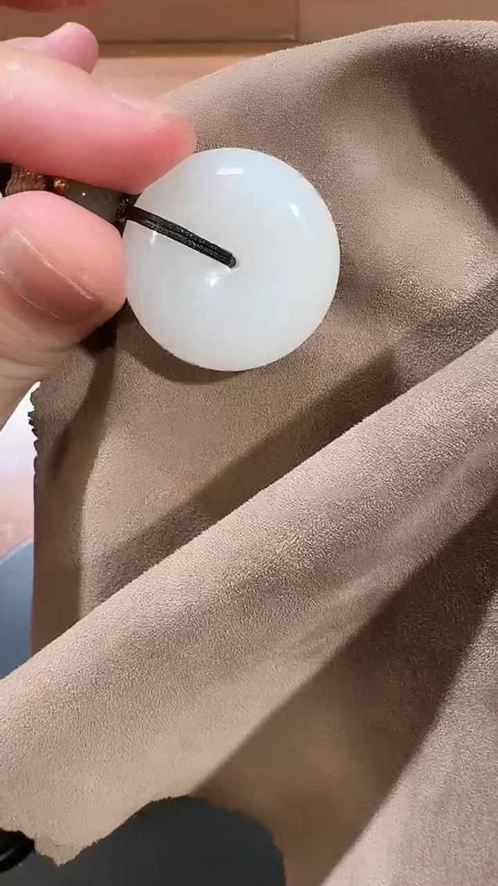 【闪购商品】和田玉吊坠未镶嵌1395平安扣