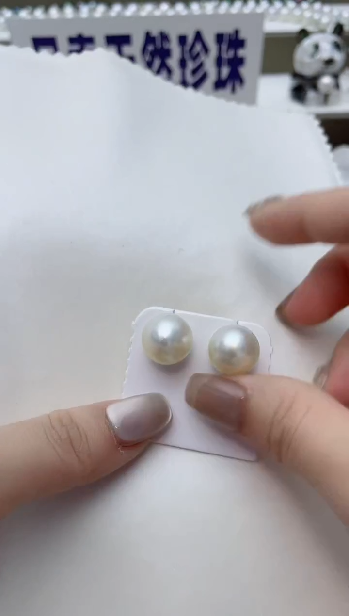【闪购商品】海水珍珠耳饰18K金镶嵌A78