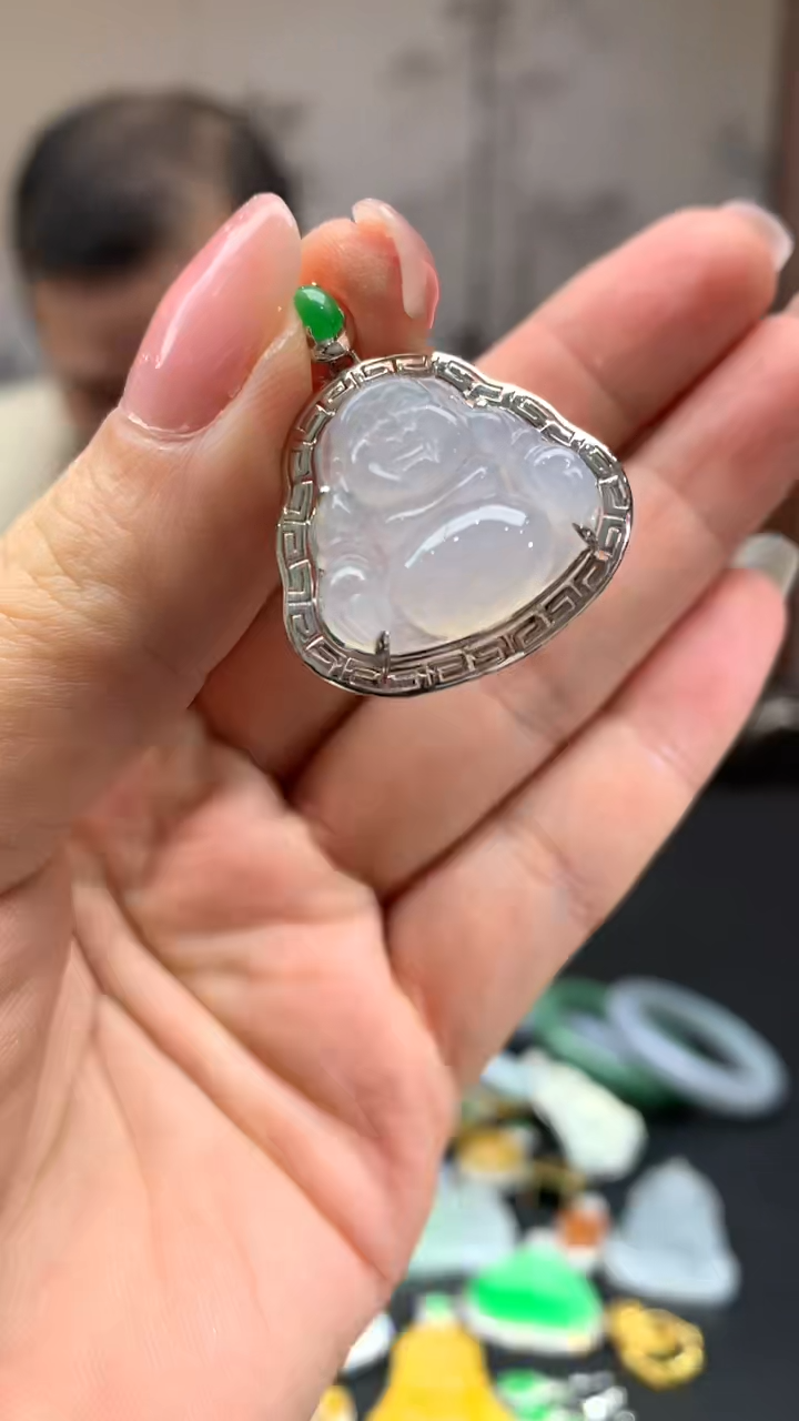 【闪购商品】翡翠颈饰18K金镶嵌9-天然翡翠