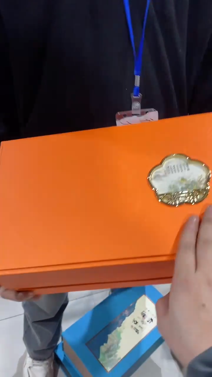 【闪购商品】罐陶瓷茶叶罐存茶罐密封罐红茶绿茶储存罐