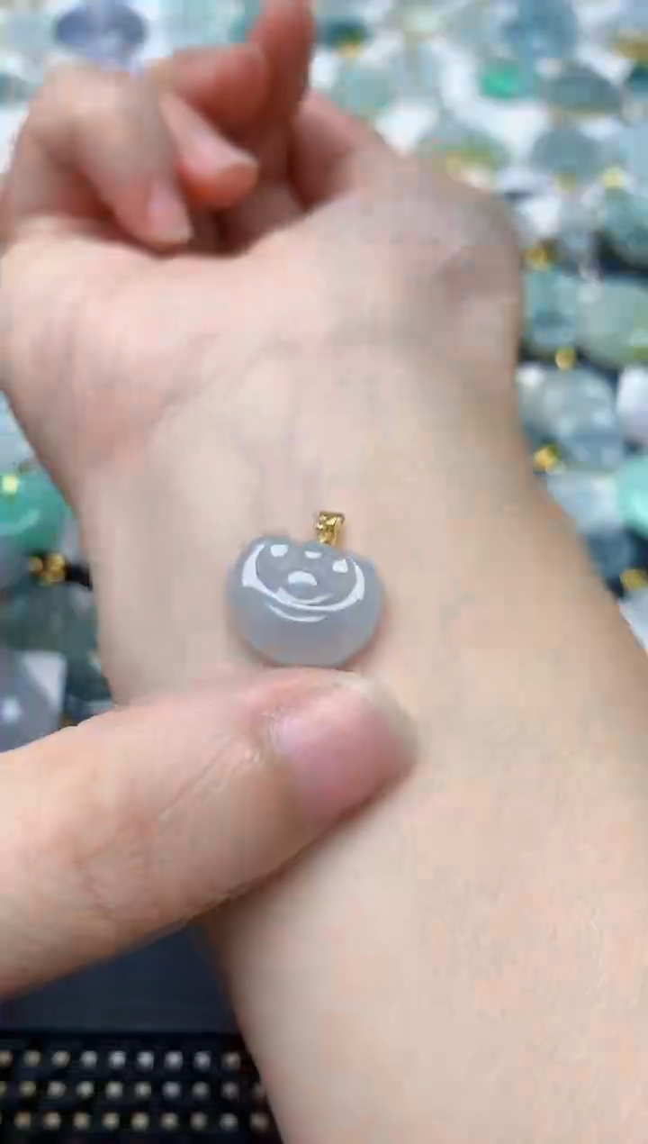 颈饰18K金镶嵌翡翠天然缅甸A货翡翠