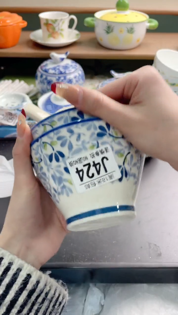 陶瓷敬****rJ424*******