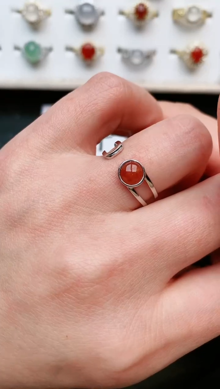 【闪购商品】翡翠戒指银S925镶嵌....