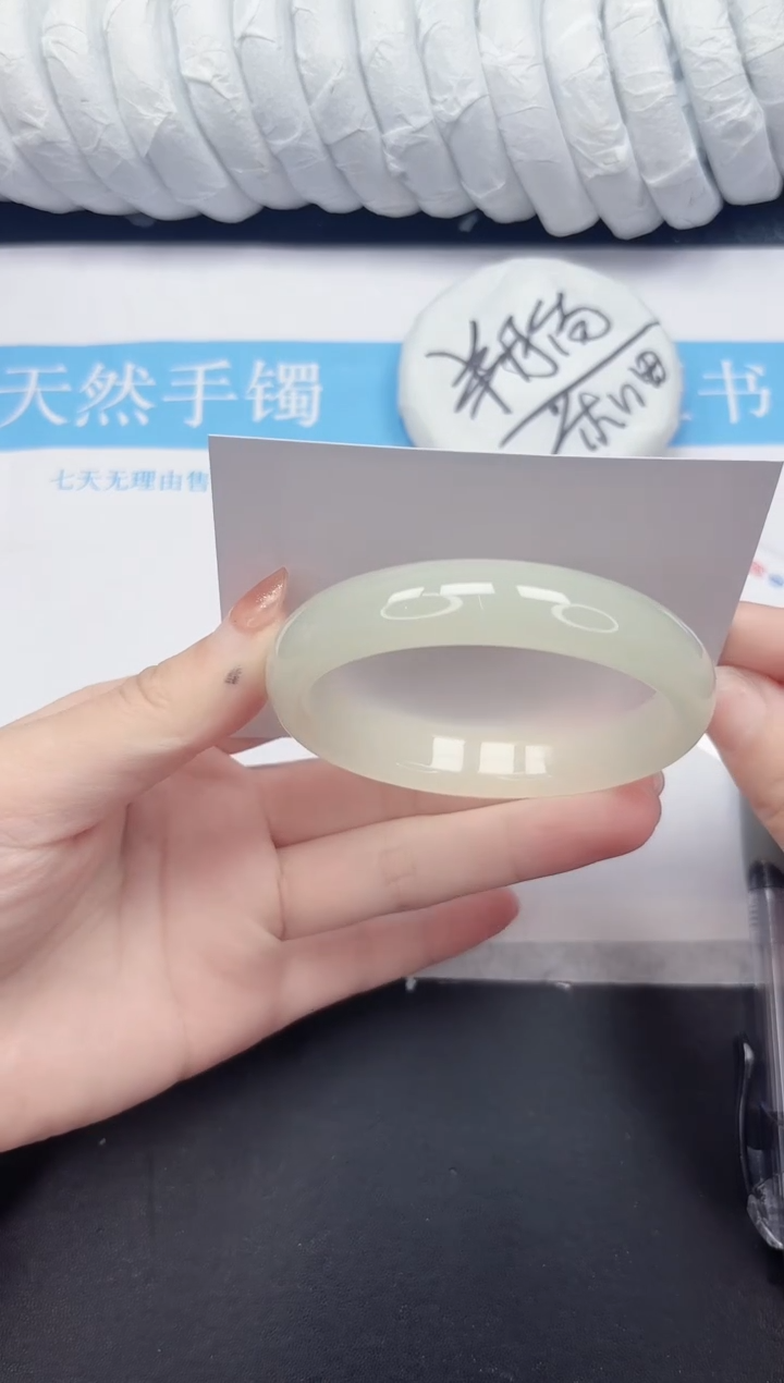未镶嵌手镯石英质玉19-59.6FMS