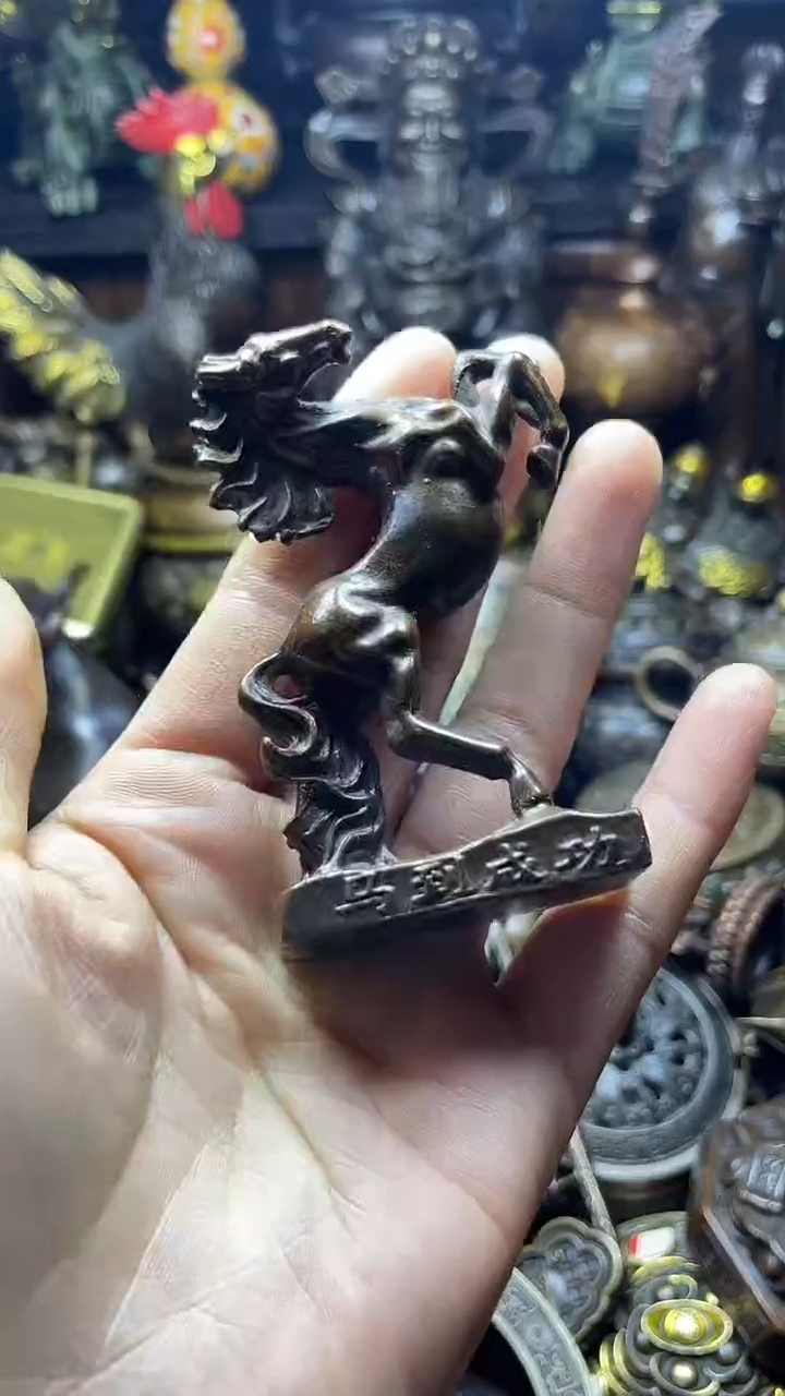 闪购链接，点击下单，有运费险，铜摆件