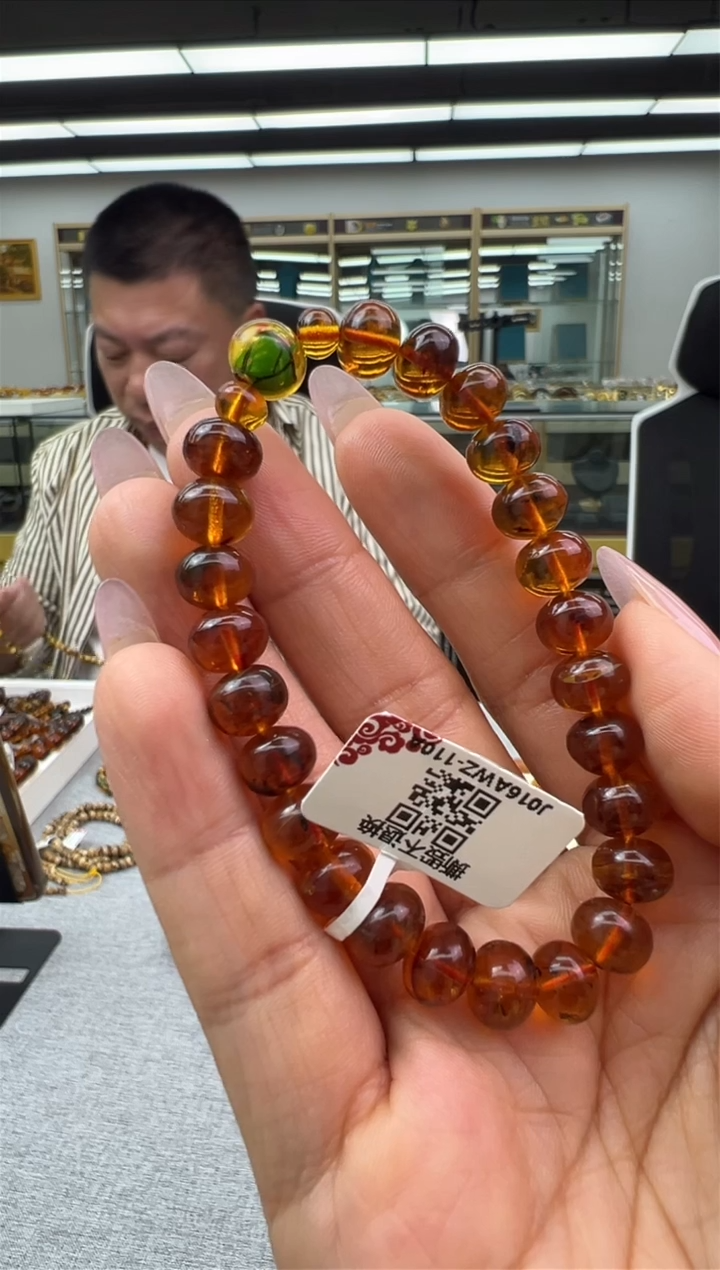 【闪购商品】琥珀手链未镶嵌36秒拍号