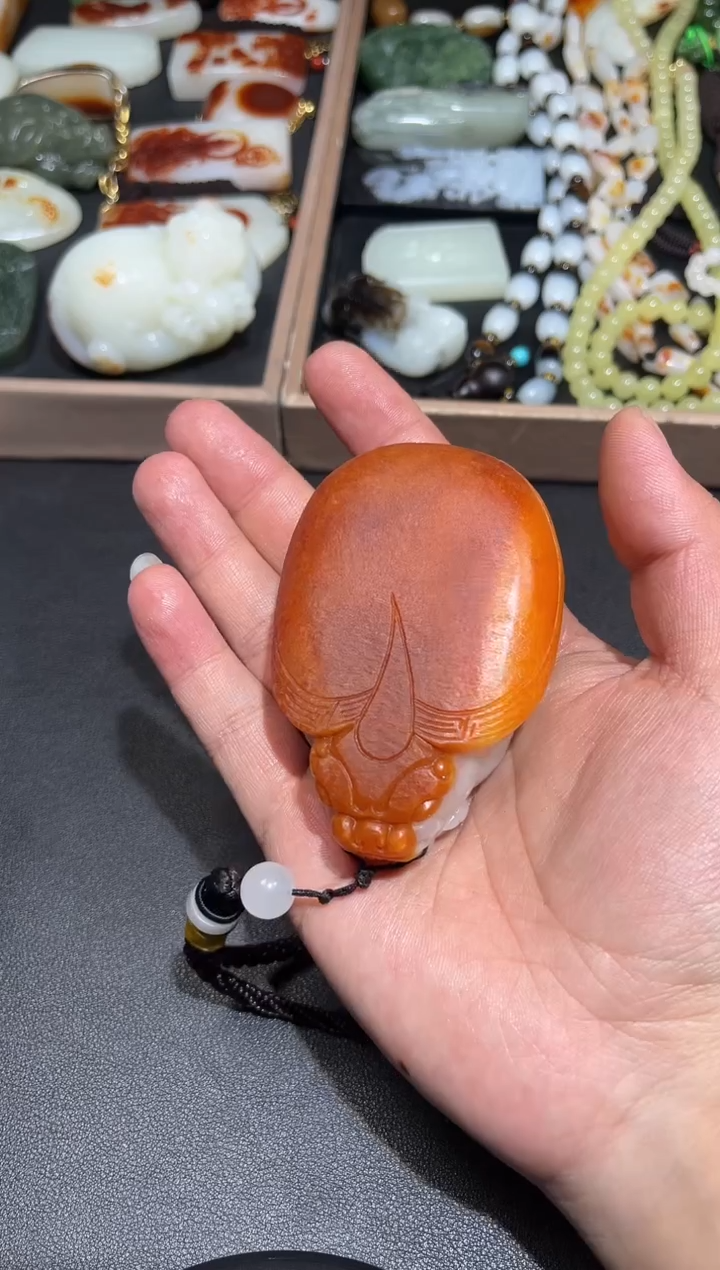 颈饰未镶嵌和田玉（子料）B****心YL-DS-12.4-3