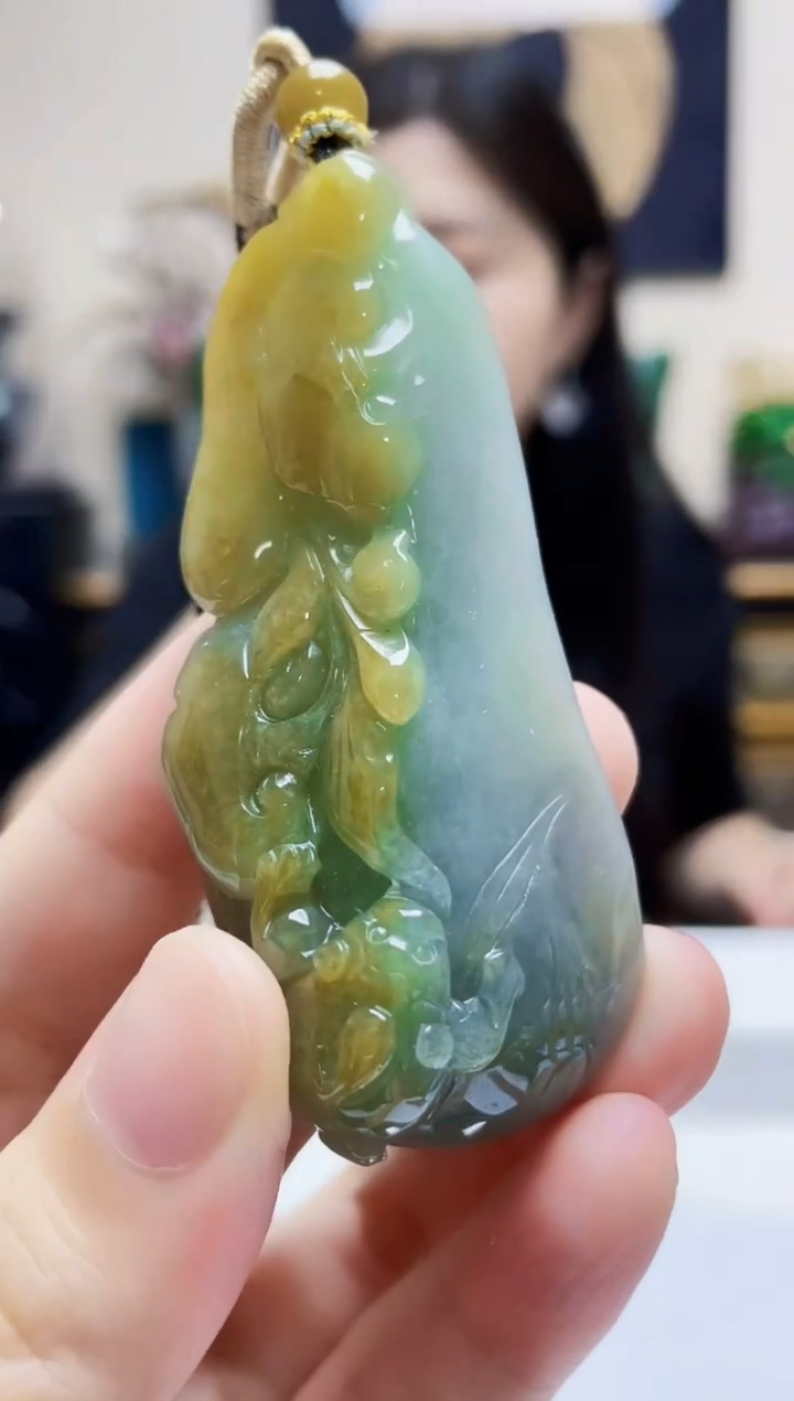 未镶嵌定制翡翠吊坠128