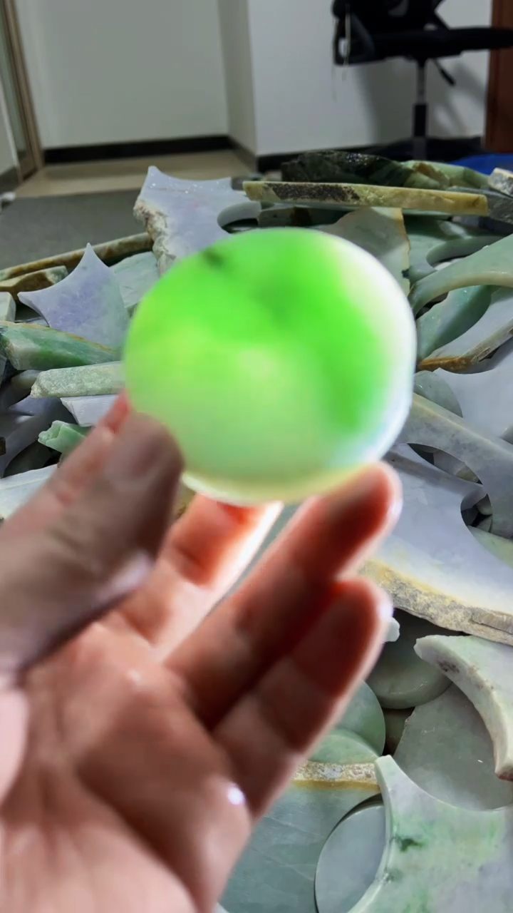 【闪购商品】翡翠挂件未镶嵌A货康壹009