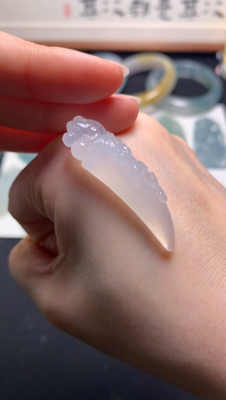 【闪购商品】定制翡翠未镶嵌0464836689