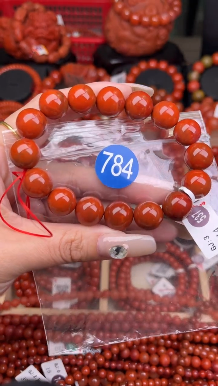 南红玛瑙未镶嵌珠宝奇石784-13+