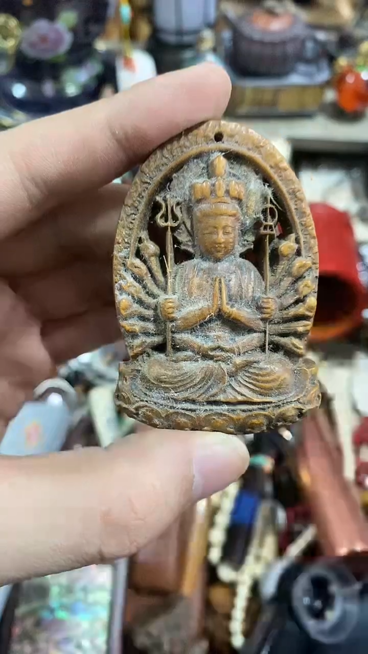 【闪购商品】瓷片闪购商品   如图所示