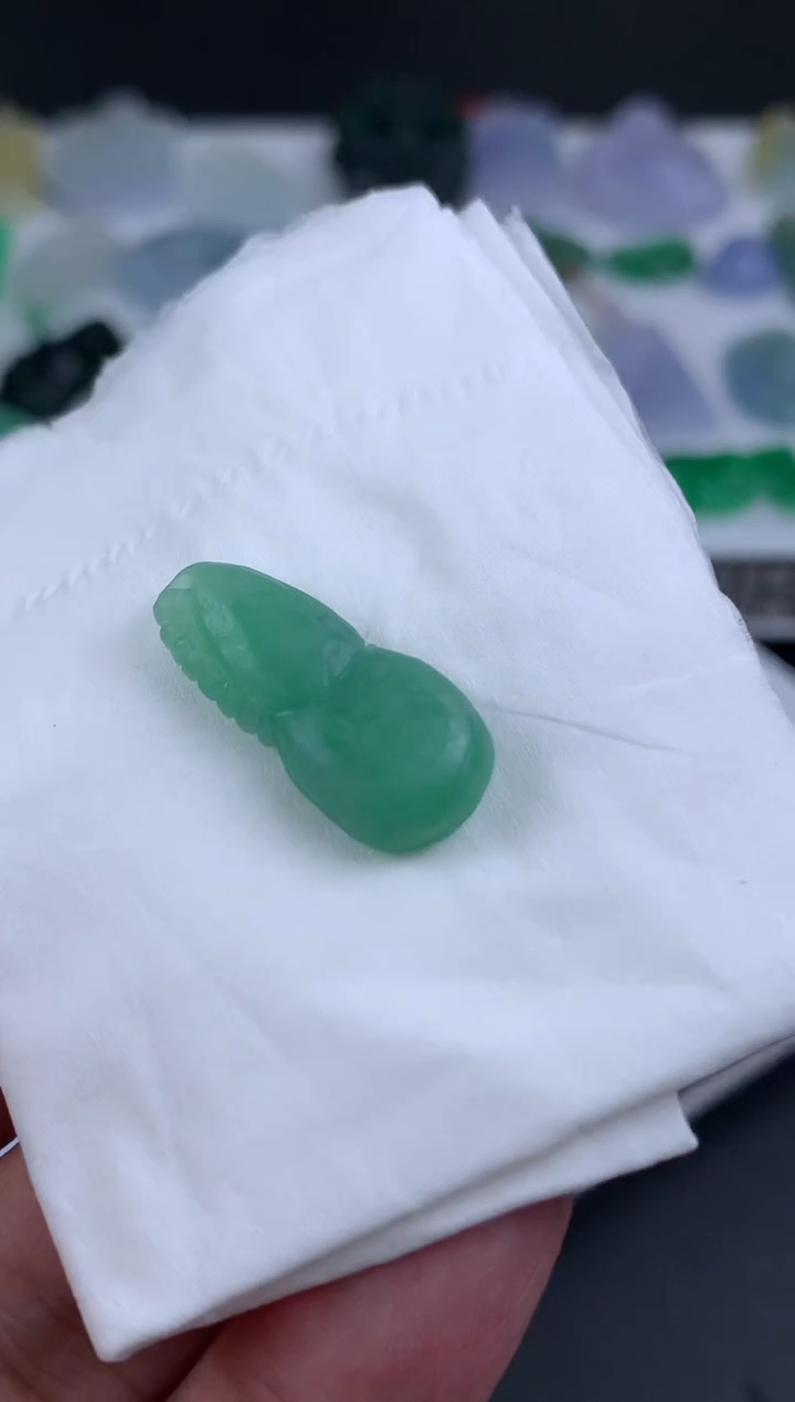 【闪购商品】定制翡翠未镶嵌翡翠