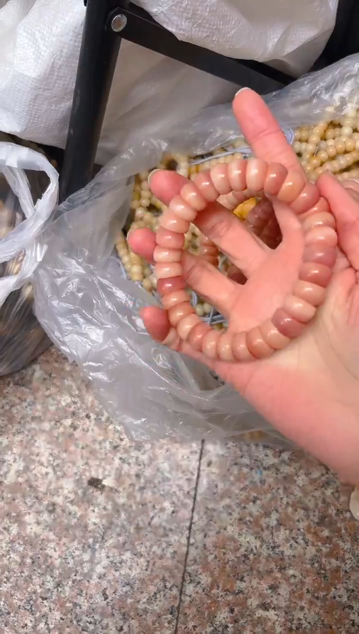 吊坠菩提根/象牙果粉色碗肠
