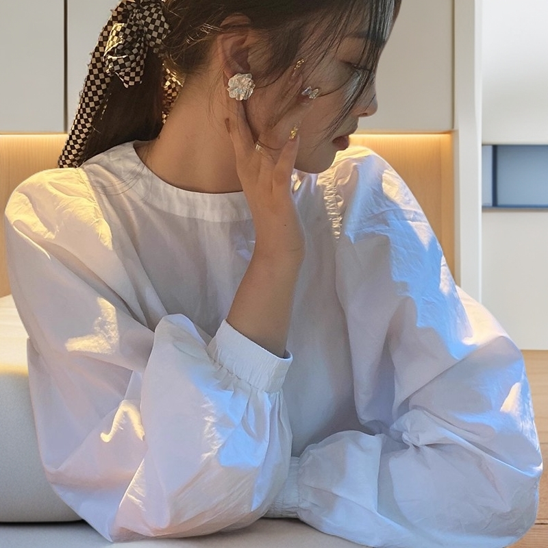 女作家衬衫圆领通勤长袖欧尼喜欢的简约不简单纯棉白色泡泡袖衬衫