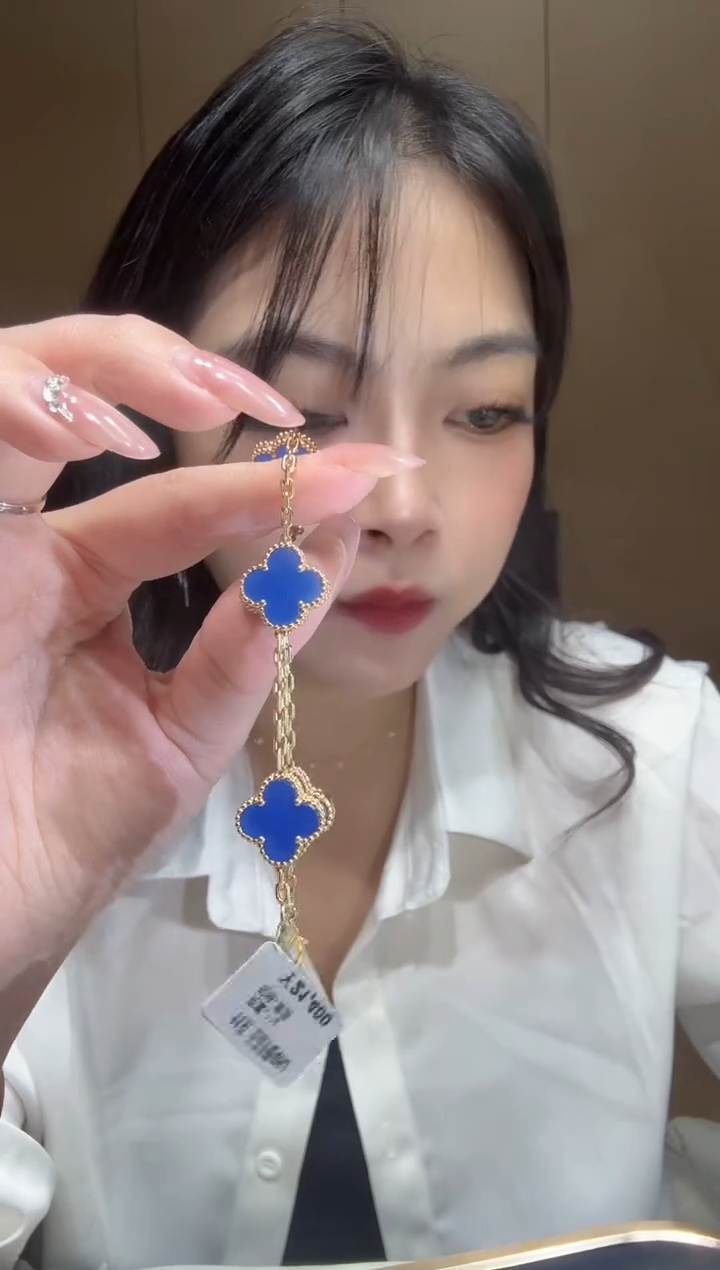 18K金镶嵌.玛瑙/玉髓18K10克蓝五花四叶手链 GHJ