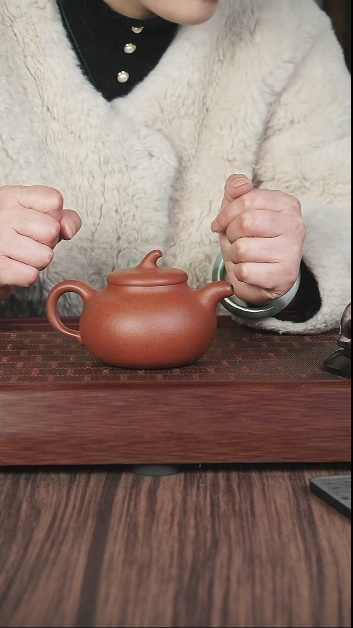 【闪购商品】紫砂茶壶老朱泥  茄瓜