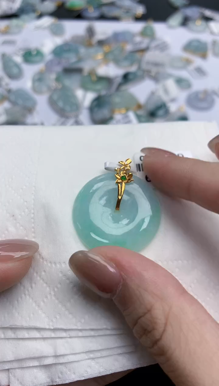 【闪购商品】翡翠颈饰18K金镶嵌天然缅甸翡翠A货