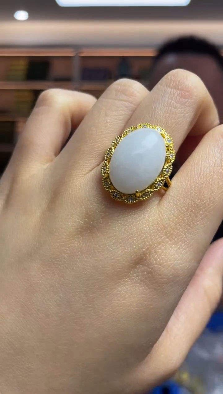 【闪购商品】和田玉·未镶嵌多样性发一件