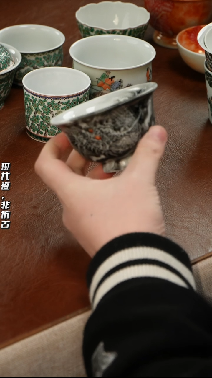 瓷片千年瓷都景德镇 艺术关注谢佳豪