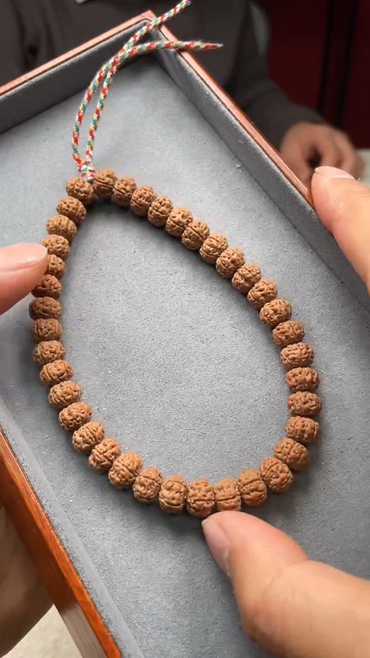 【闪购商品】金刚菩提手串老树王9.7mm