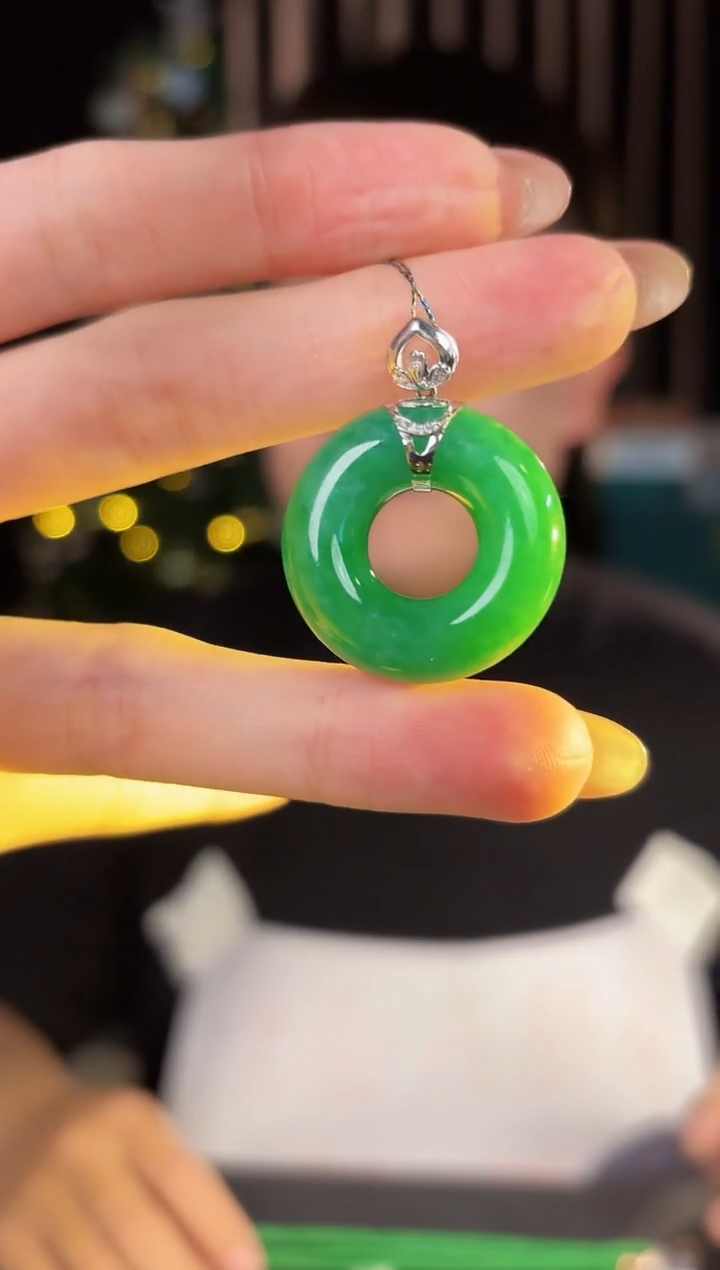 【闪购商品】翡翠颈饰18K金镶嵌缅料A货/支持复检/一件