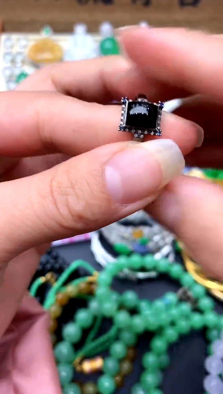 【闪购商品】翡翠戒指18K金镶嵌243-中国好珍宝