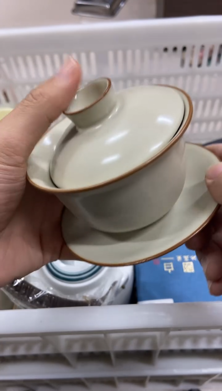 杯无运费险有瑕疵的摄影的产品有使用过的痕迹有点脏介意勿拍